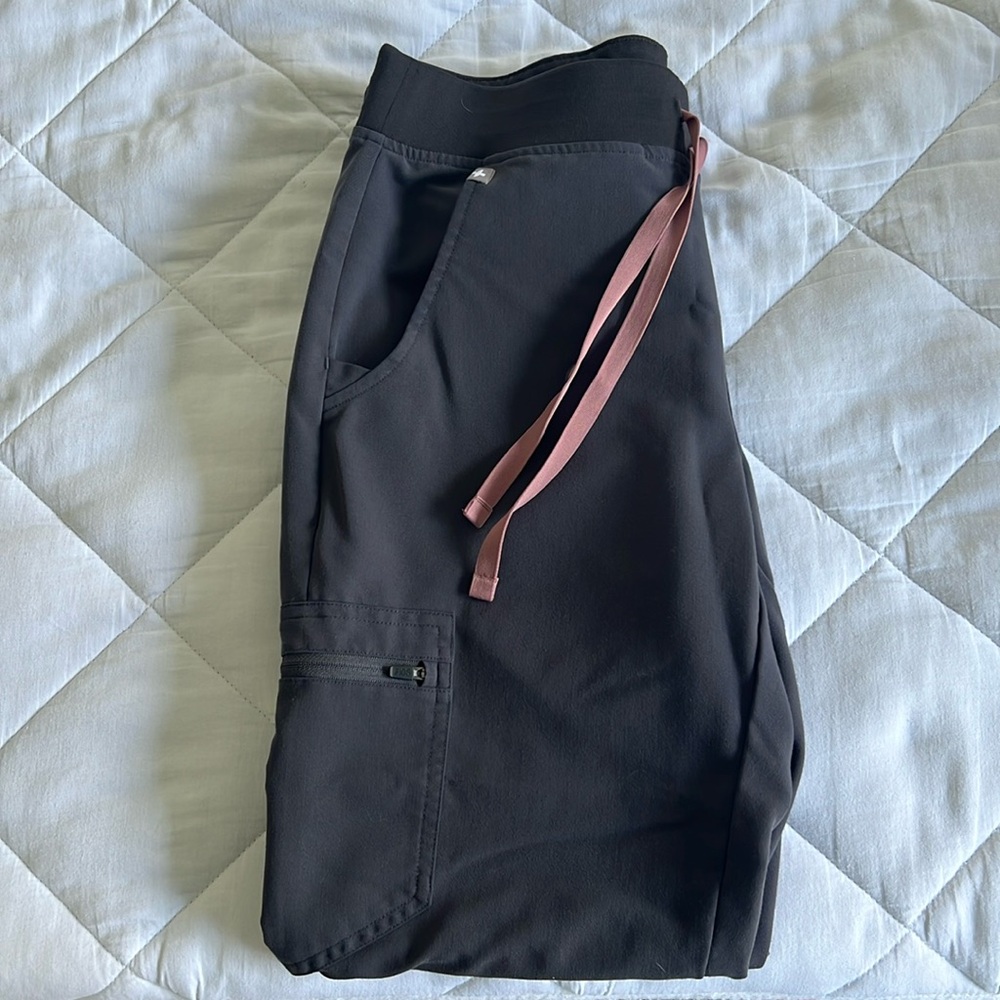 Figs Zamora jogger scrub bottom